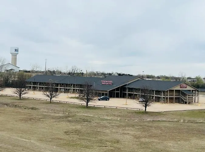Cattle Country Lodge